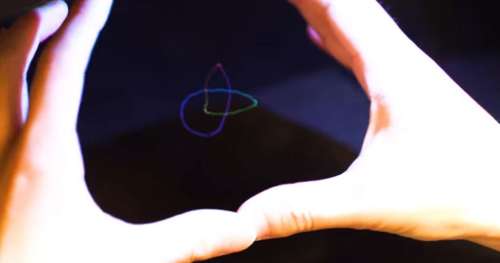 Ce dispositif permet de créer des hologrammes que l’on peut toucher