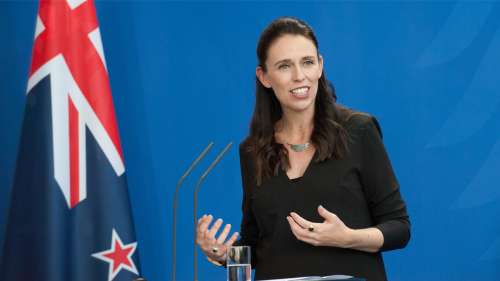 Covid-19 : Jacinda Ardern et ses ministres font preuve de solidarité et baissent leur salaire