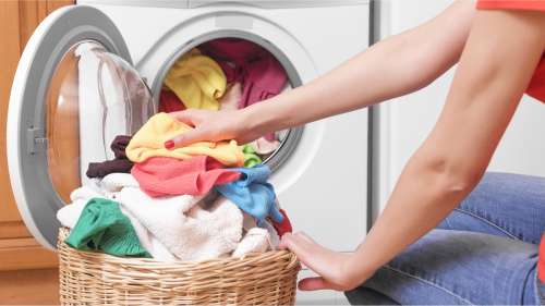 Comment bien laver son linge pour lutter contre le Covid-19 ?