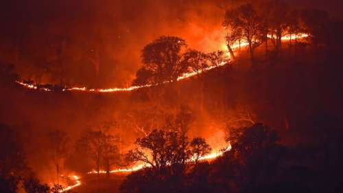 « Ça finira par se refroidir » : Donald Trump nie encore et toujours le réchauffement climatique