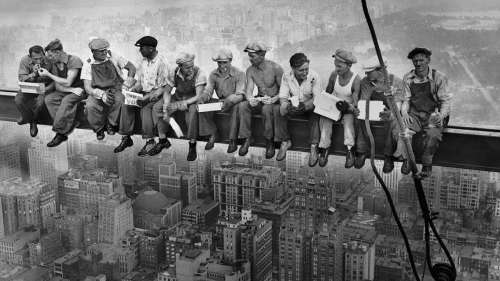 Quelle histoire se cache derrière la mythique photographie Lunch atop a Skyscraper ?