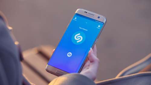 Shazam peut enfin être utilisé depuis le navigateur web d’un ordinateur