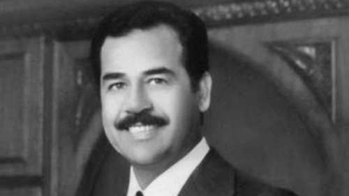 Le saviez-vous ? Pour sa campagne en 2002, Saddam Hussein a choisi « I Will Always Love You »