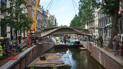 Le premier pont en acier imprimé en 3D au monde inauguré à Amsterdam