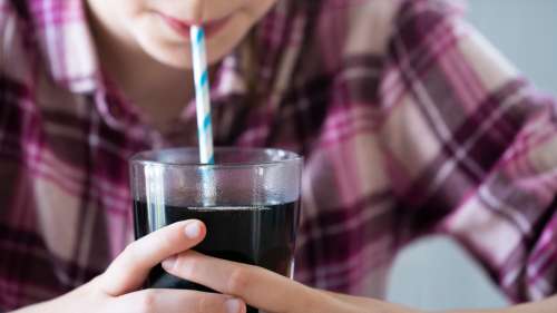 Les boissons sucrées ont une influence insoupçonnée sur les résultats scolaires des enfants