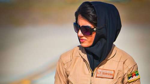 Portrait de Niloofar Rahmani, la première femme à avoir intégré l’armée afghane