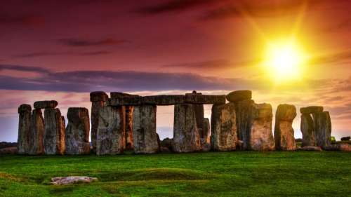 Une nouvelle analyse confirme que Stonehenge était un calendrier solaire