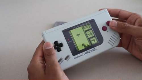 Cette Game Boy horizontale va plaire aux amateurs de consoles rétro