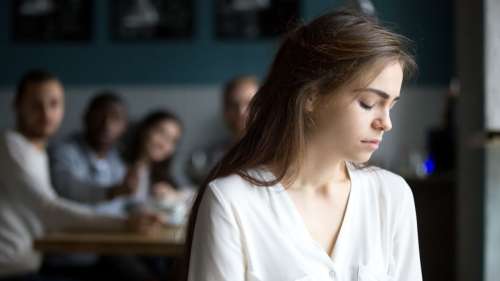 Le cerveau humain traite les insultes comme de mini gifles au visage