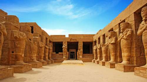 L’un des quatre temples du soleil pourrait avoir été découvert en Égypte