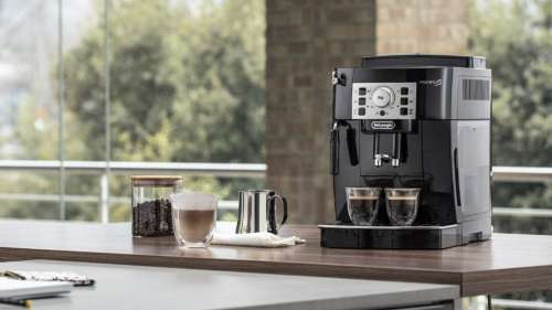 Savourez de délicieux cafés chez vous avec cette machine DeLonghi