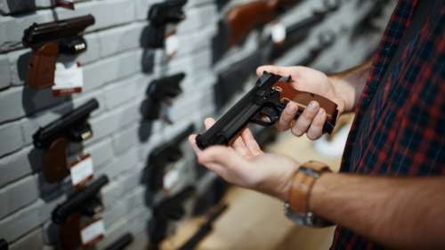 Le nombre d’Américains portant une arme de poing a doublé en 4 ans, selon une étude