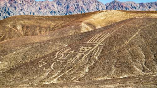 Les lignes de Palpa, ces symboles gravés dans le désert 1 000 ans avant Nazca