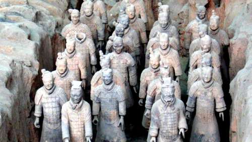 16 faits sur l’armée de terre cuite de l’empereur chinois Qin Shi Huang