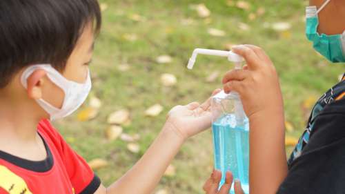 Faut-il s’inquiéter de la hausse des maladies respiratoires en Chine ?