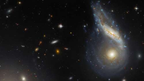 Hubble dévoile la collision impressionnante de deux galaxies