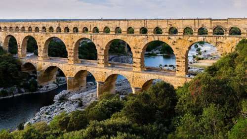 Comment les Romains de l’Antiquité construisaient-ils les aqueducs ?