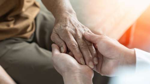 Alzheimer : des personnes peuvent être atteintes de la maladie sans aucun symptôme