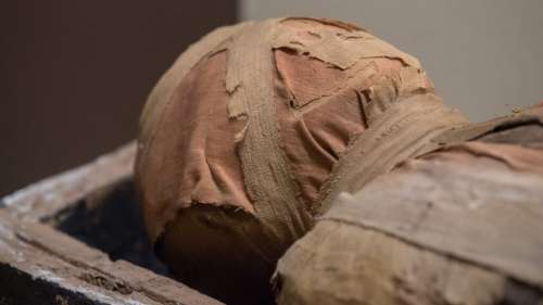 Cette momie égyptienne a vu son visage reconstitué après 100 ans de mystère