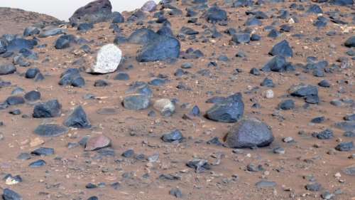 Perseverance découvre un champ rempli de roches étranges et jamais vues sur la planète Mars