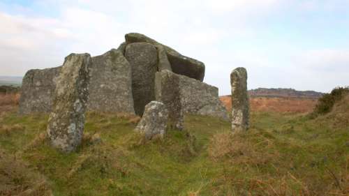 Découverte d’une étonnante sépulture vieille de 4 000 ans en Angleterre