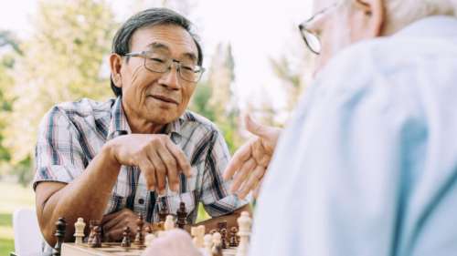 Une étude indique que nous connaissons deux poussées de vieillissement à 44 et 60 ans