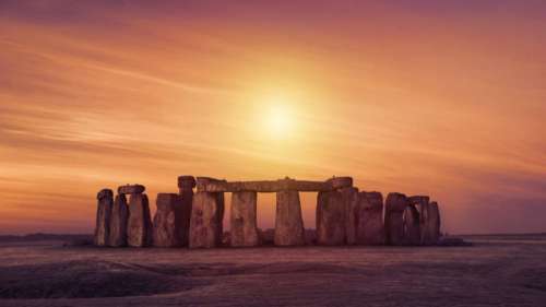 Une étude révèle l’origine inattendue de la pierre centrale de Stonehenge