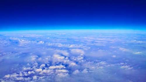 Un scientifique souhaite rejeter d’énormes quantités de soufre dans la stratosphère