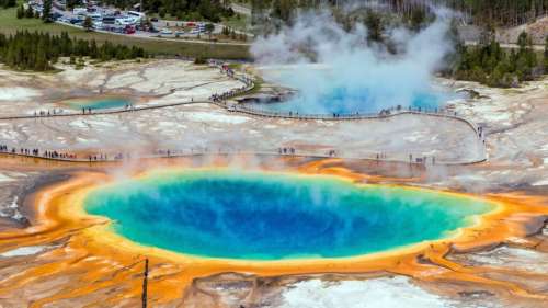  « Yellowstone : Une touriste gravement brûlée en chutant dans une source d’eau bouillante ».