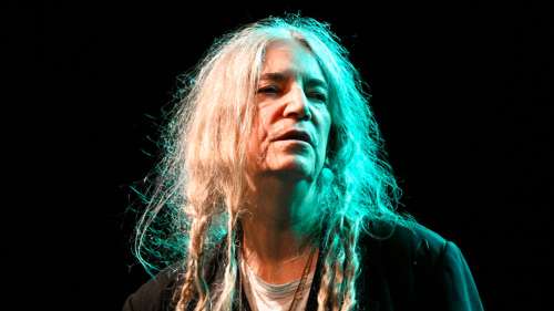 L’auteure-compositrice américaine Patti Smith annule son concert en Italie en raison d’une « maladie soudaine » |  Actualités Ents & Arts