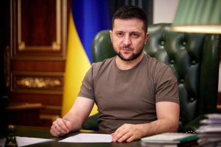 Zelensky à Munich pour contrer la pression de Trump en faveur de négociations avec Poutine