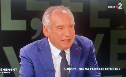 François Bayrou annonce qu’il y aura un gouvernement d’ici ce week-end. Il utilisera le 49.3 en cas de blocage du budget