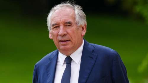 Le discours de politique générale de François Bayrou : écueils et espoirs pour un gouvernement fragilisé