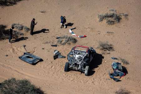 Dakar 2025 – Très grosse frayeur pour Sebastien Loeb, qui part en tonneaux