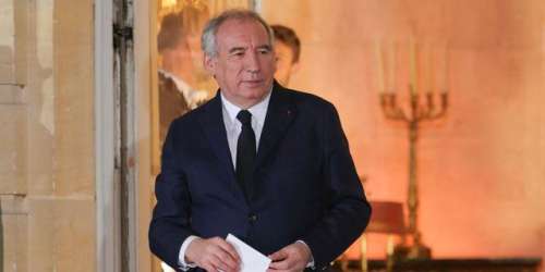  «Bayrou amorce lundi ses consultations parlementaires, priorisant Le Pen et Bardella»