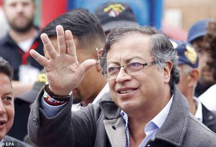 L’ex-guérilla Gustavo Petro est élu premier président de gauche de la Colombie