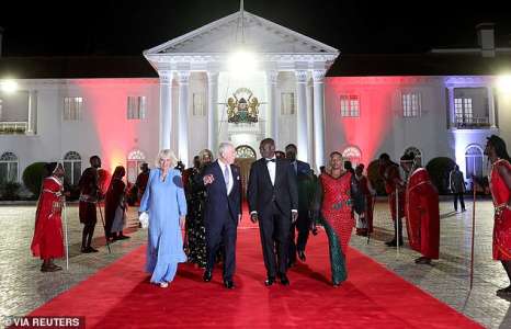 À l’intérieur du dîner d’État de Charles et Camilla : le roi et la reine ont dégusté des raviolis au homard et du saumon accompagnés de champagne dans le cadre d’un festin de huit plats à Nairobi