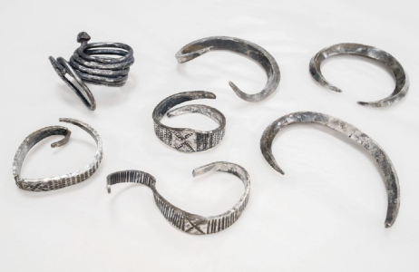 Des bracelets de l’ère viking découverts au Danemark