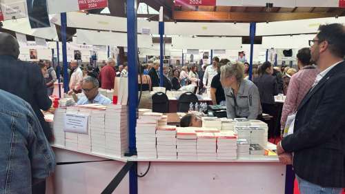 Entre le marathon de Kamel Daoud, le match de Julie Gayet et un record de ventes, la « machine folle » de la Foire du livre à Brive