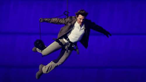 Rien n’est impossible pour Tom Cruise: les coulisses de sa cascade au Stade de France