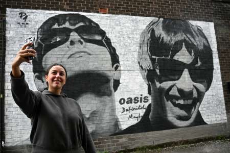 «Je ne peux pas passer une journée sans les écouter» : les fans d’Oasis exaltés par la réunion des «sales gosses» du rock anglais