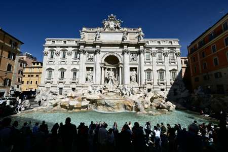 À Rome, une cure de jouvence pour la fontaine de Trevi