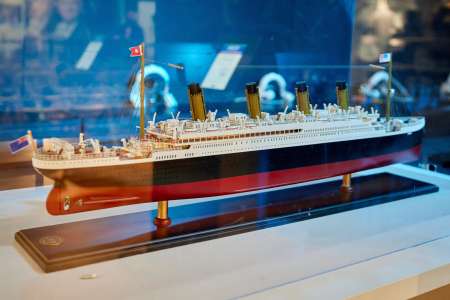 La montre du plus riche passager du Titanic vendue 1,175 million de livres aux enchères