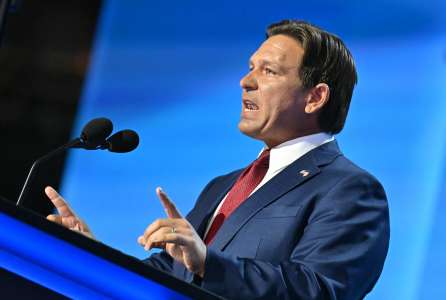 En Floride, le gouverneur Ron DeSantis coupe toutes les subventions au monde de la culture