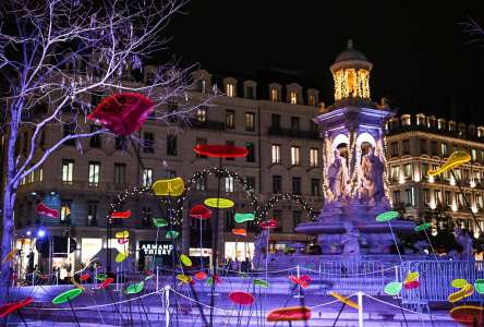 Fête des Lumières à Lyon: une édition encadrée par des mesures sanitaires strictes