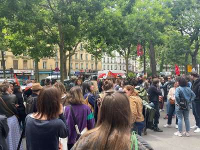 À Belleville, mobilisation des acteurs du spectacle vivant contre l'extrême droite