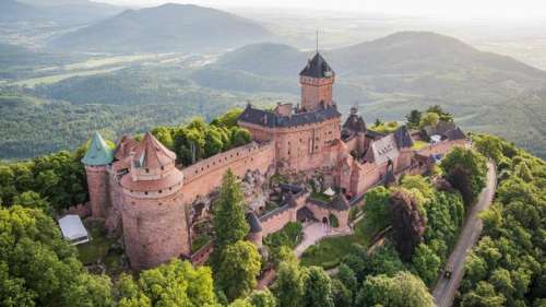 Trésors des musées de province : se rêver chevalier au château du Haut-Kœnigsbourg