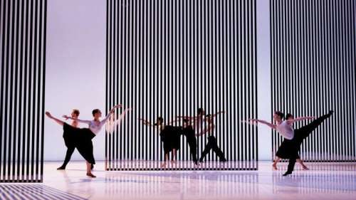 Au Théâtre de la Ville, les danseurs du Ballet du Rhin en jettent