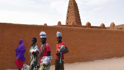 Niger : une mosquée vieille de près de 200 ans s'effondre après des pluies diluviennes