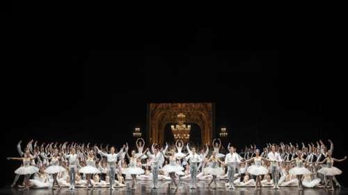 Opéra de Paris cherche directeur de ballet désespérément